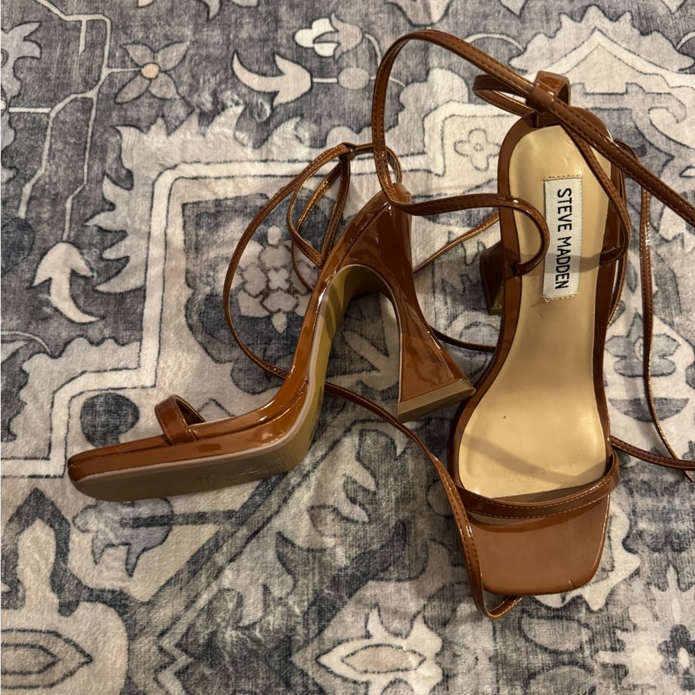Steve Madden Tan Stiletto Heels